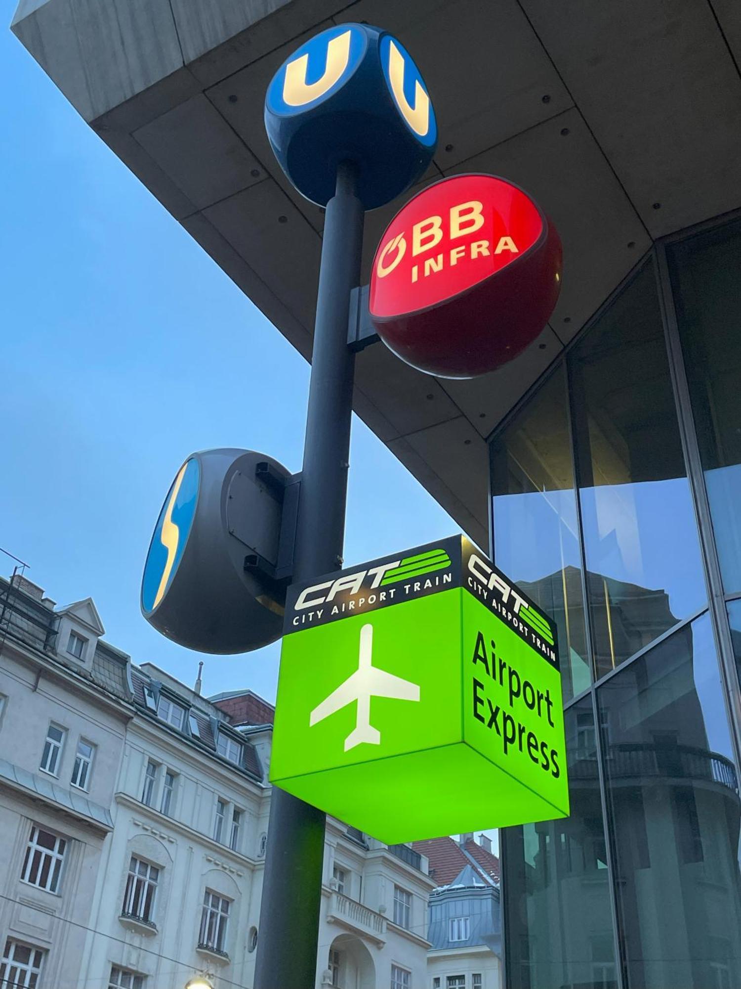 Home Sweet Home - Vienna Central Luaran gambar