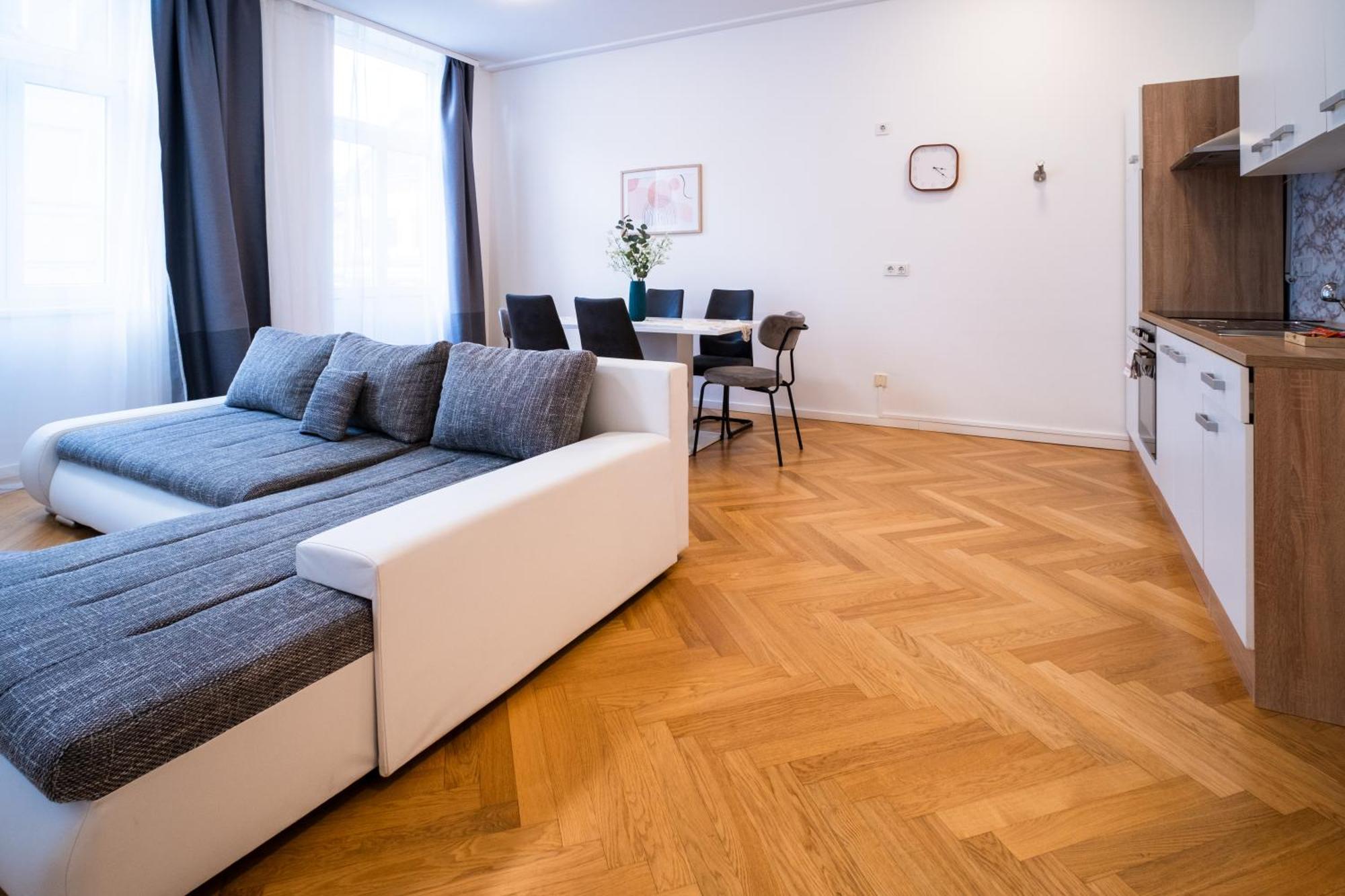 Home Sweet Home - Vienna Central Luaran gambar